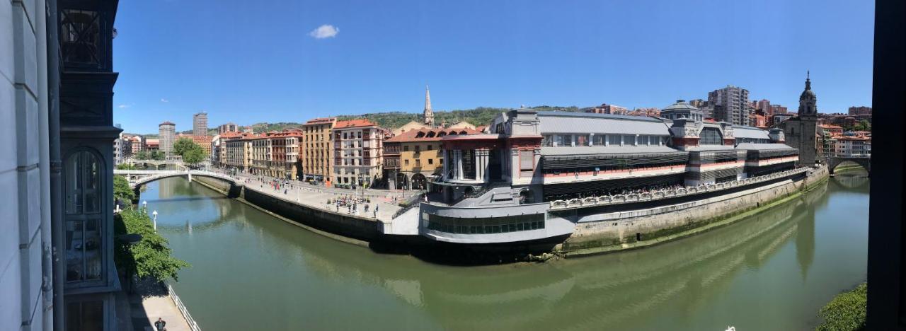 Old Town & River Bilbao Exterior photo